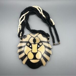 Vintage Lee Sands Lion Pendant Beaded Necklace